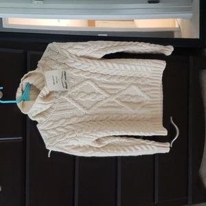 100% wool fisherman turtleneck sweater